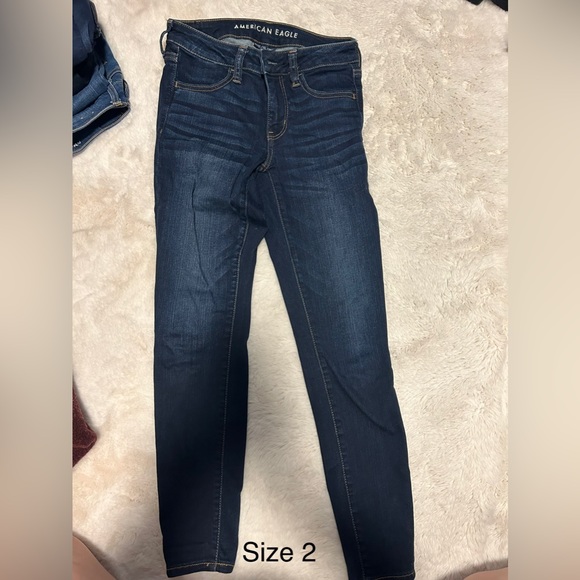 American eagle size 2 jeans - Picture 4 of 4
